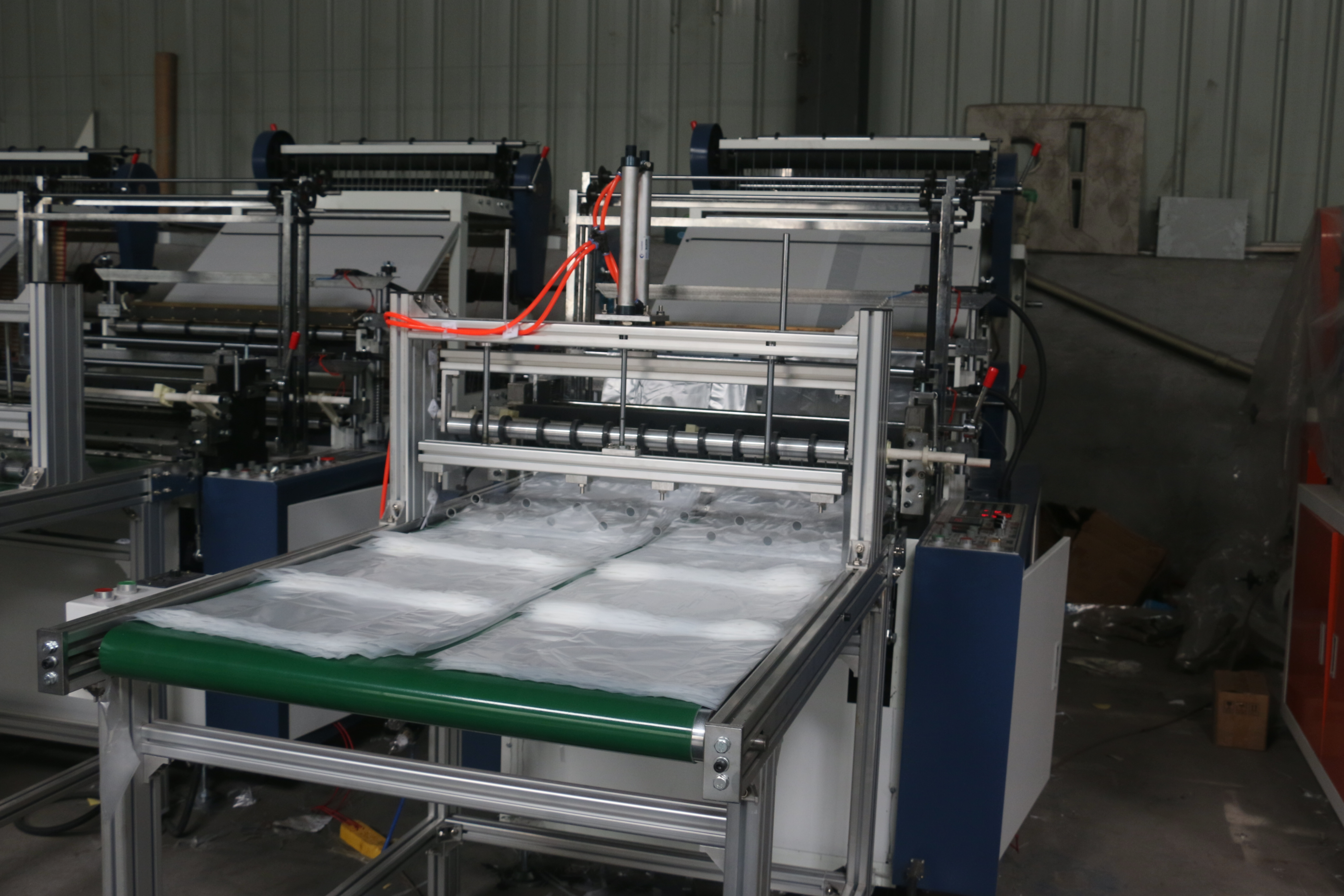 Double Layer Cold Cutting Bag Making Machine